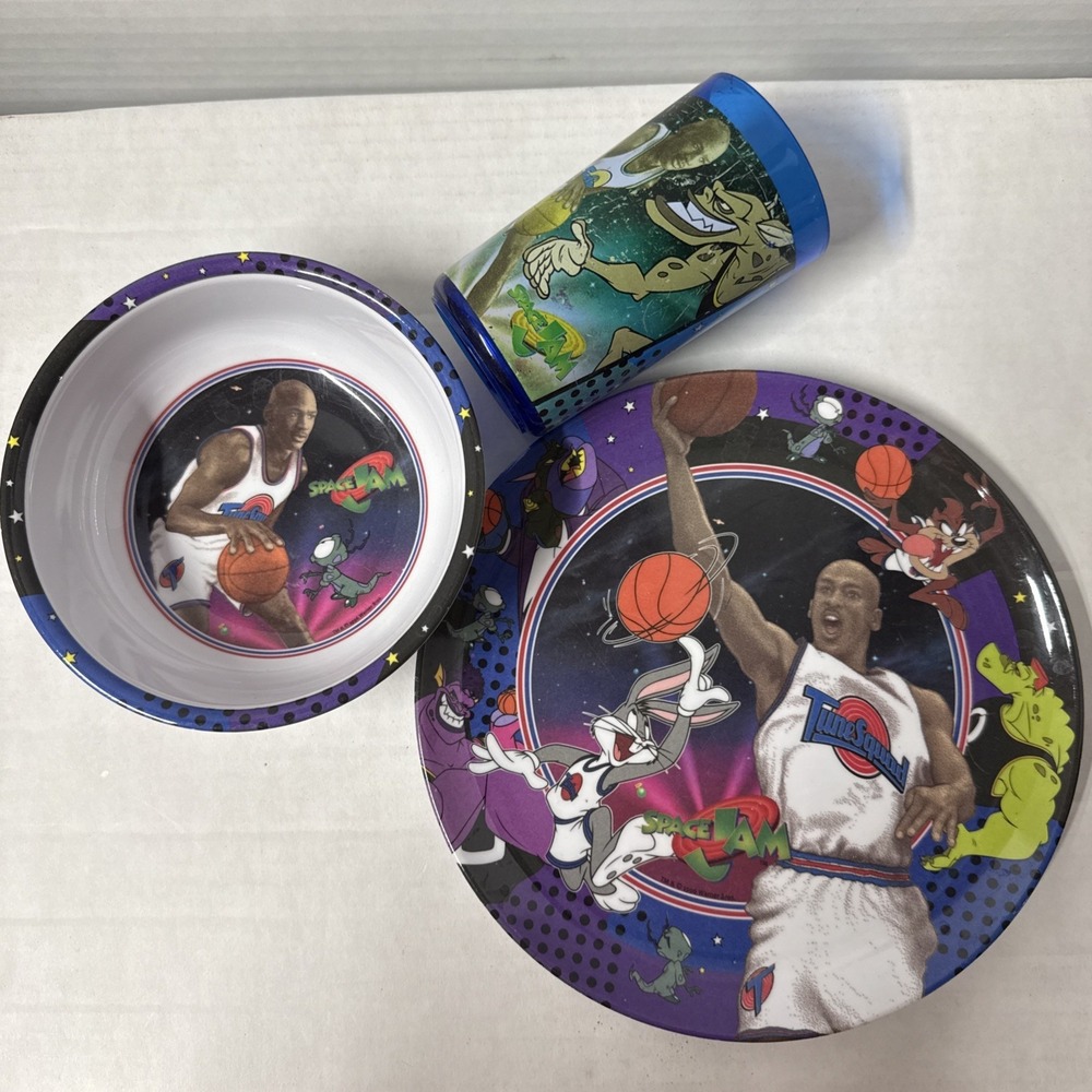 Vintage 1996 SPACE JAM Plate/bowl/cup Michael Jordan Bugs Bunny, Taz &monsters